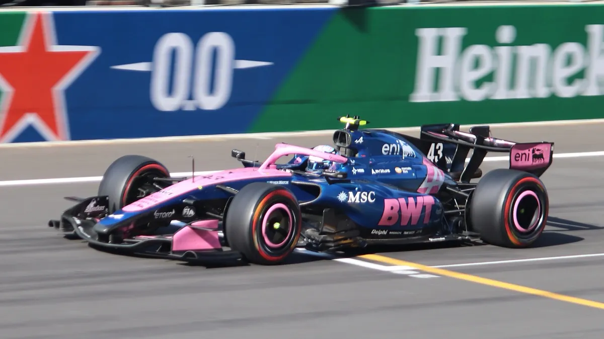 L'Alpine A526 n° 43 de Franco Colapinto en qualifications du Grand Prix de Chine 2026