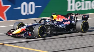 La Red Bull RB22 de Max Verstappen en qualifications sprint du Grand Prix de Chine 2026